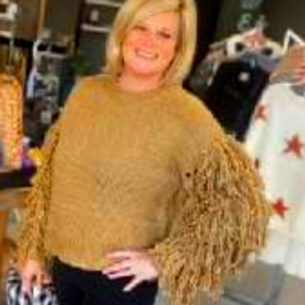 Sweater NWT
